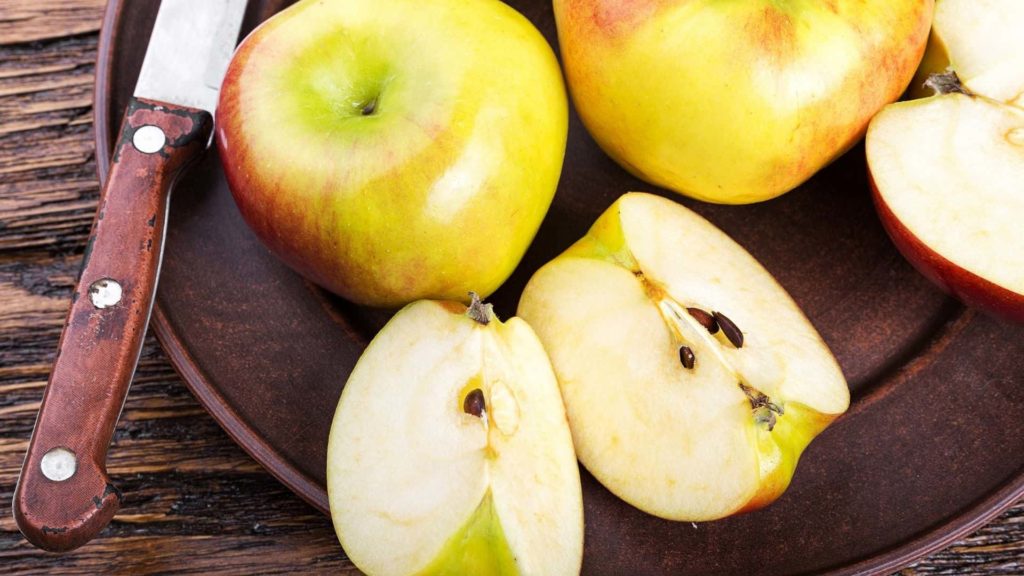 جدول رجيم التفاح لمدة 5 أيام لانقاص الوزن