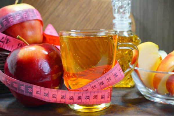هل يمكنني إنقاص الوزن إذا تناولت خل التفاح؟