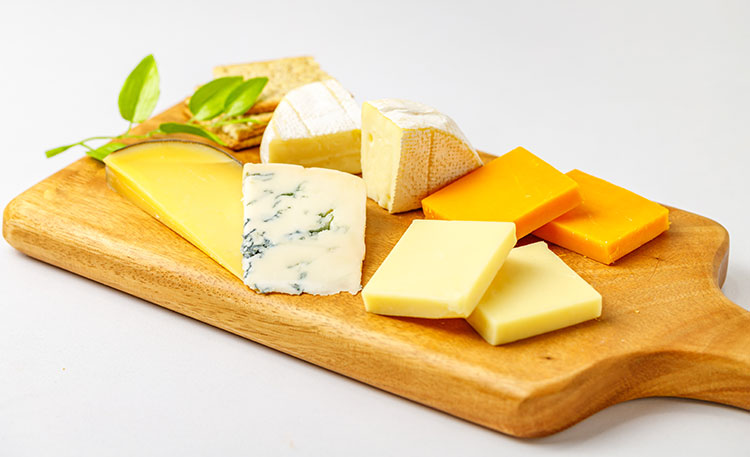 هل الجبن مسموح في الكيتو كلاسيك